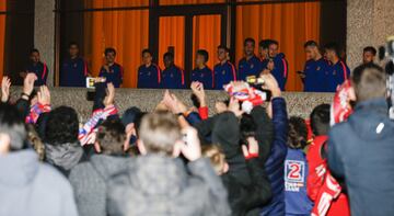 Atlético de Madrid: Recibimiento a su llegada al hotel