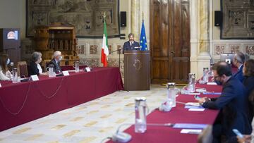 La verg¨¹enza de Italia: cinco diputados cobraron ayudas para afectados por el coronavirus
