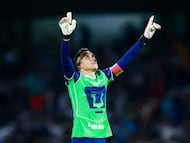 El guardameta costarricense podría vivir sus últimos meses como jugador de los Pumas de la UNAM ante el interés del equipo campeón de la MLS.