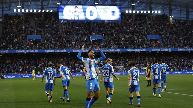 El Depor arrasa al Almería