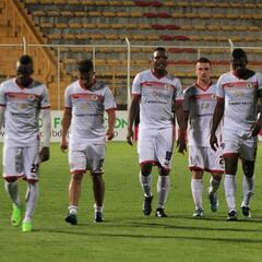 ¿Cortuluá hará lo de Banfield? Evitar el descenso de un grande