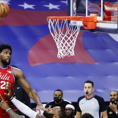 Embiid y la revuelta de los pívots