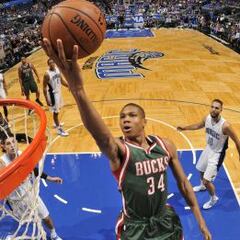 Milwaukee Bucks: de la nada a la reconstrucción soñada