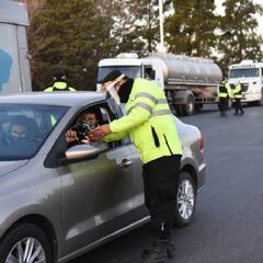 Coronavirus: Santa Fe restinge el ingreso a la provincia y Rosario suspende reuniones familiares