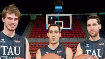 <b>TRÍO DE ASES. </b>Tiago Splitter, Pablo Prigioni y Sergi Vidal son importantes en los esquemas de Ivanovic.