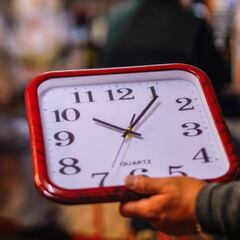 Cambio de hora en Chile: cuándo se cambia y a qué hora pasamos