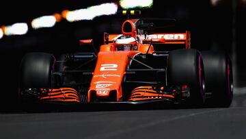 Stoffel Vandoorne con el McLaren en M&oacute;naco.