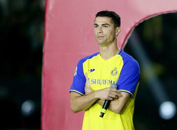 Cristiano Ronaldo durante su presentación multitudinaria como nuevo jugador del Al Nassr.