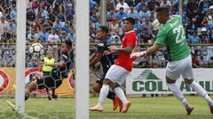 Iquique acaricia la permanencia y Huachipato se enreda