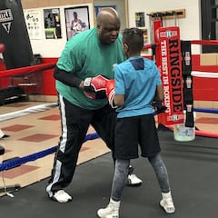 ¿Qué fue de Buster Douglas, el boxeador que sorprendió al mundo ante Mike Tyson?