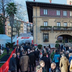 Los precandidatos del Athletic mueven el avispero