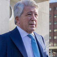 Cerezo: "João Félix es magnífico, pero siempre lo tienen en el suelo"