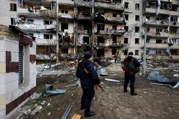 Las fuerzas rusas enviadas por Vladímir Putin han atacado con fuerza este viernes la capital de Ucrania, Kiev.