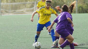El Cádiz Femenino en un partido de la Segunda andaluza.