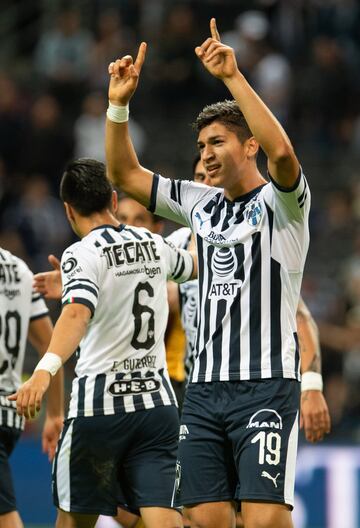 Ángel Zaldívar (24 años), de 2015 al 2017 con Chivas ganó 2 Copa MX, una Supercopa MX y una Liga MX. Jugó 111 partidos con ‘El Rebaño’ y anotó en 28 ocasiones. Este torneo lo inició con Monterrey y ya pudo estrenarse con gol vistiendo la playera de ‘Rayados’.