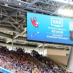 Carlos Astroza fue designado para el VAR de la final en Rusia