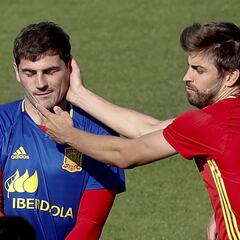 Casillas a Ibai, sobre lo que piensa de Piqué: “Niñato total e imbécil”