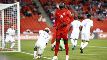 La selecci&oacute;n de Honduras inici&oacute; su camino rumbo a la Copa del Mundo con un empate 1-1 ante la selecci&oacute;n de Canad&aacute; en duelo disputado en la ciudad de Toronto.