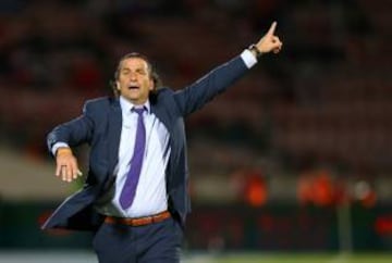 La vida es un sube y baja. Hace solo tres meses, Juan Antonio Pizzi celebraba con Chile el t&iacute;tulo de la Copa Am&eacute;rica, pero luego la selecci&oacute;n chilena decay&oacute; en la Eliminatoria y por el momento se encuentra por fuera de los puestos de clasificaci&oacute;n.