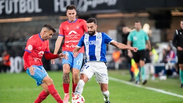 Abde, con el Alavés en Copa ante la Minera.