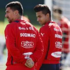 David Pizarro fue confirmado para los amistosos de Chile