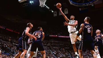 Tim Duncan, durante las Finales de la NBA de 2003 que enfrentaron a San Antonio Spurs y New Jersey Nets