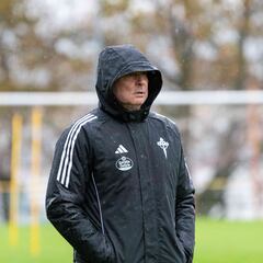 El Racing de Ferrol destituye a Cristóbal Parralo