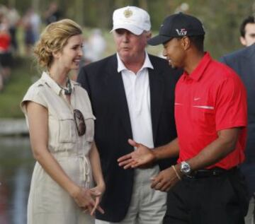 Donald Trump con Tiger Woods.