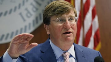 El gobernador de Mississippi, Tate Reeves dio a conocer diferentes medidas en el estado, entre las que destaca la orden de que todos utilicen mascarillas.