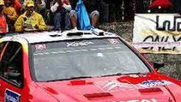 <b>LEJOS.</B> Carlos Sainz ya está a casi un minuto del líder cuando sólo se ha disputado la primera jornada.