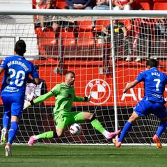 Mata: “Estoy feliz por hacer historia en el club al que quiero”