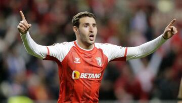 El jugador del Braga Abel Ruiz celebra su gol contra el Rangers en la ida de los cuartos de final de la Europa League contra el Rangers.