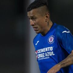 Julio César Domínguez salió del hospital y pronto regresará con Cruz Azul