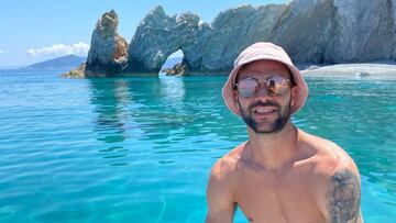 Fausto Grillo (28) dejó una grata impresión en su debut con los 'celestes'. En charla con AS, repasa sus primeros días en el país y sus inicios en el 'Xeneize'.