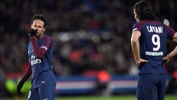 Neymar y Cavani, en el partido ante el Dijon.