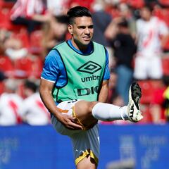 Millonarios presenta oferta a Falcao para ficharlo