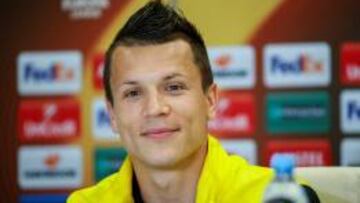 Konoplyanka, durante la rueda de prensa.