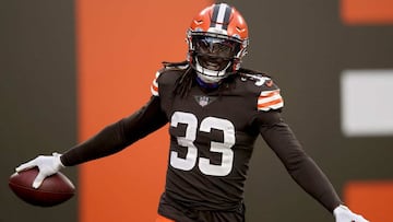 Cleveland Browns safety Ronnie Harrison Jr. ihas been fined by the NFL after pushing Chiefs running backs coach Greg Lewis during their game last Sunday.