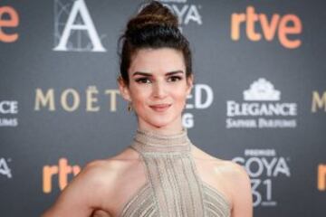 Clara Lago, a su llegada a la gala de la XXXI edición de los Premios Goya.