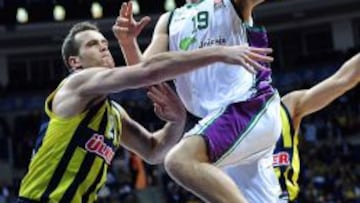 Kuzminskas y Savas.