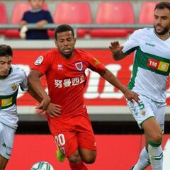 Gus Ledes denuncia racismo de un jugador del Elche: "A los monos hay que hablarles así"