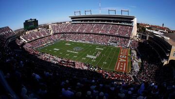 In NCAA college football, there were several bowl games throughout the US on Saturday - but what about Sunday?