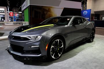 Debió acabar contento con el funcionamiento del Captiva, pues el portero se lanzó poco después a la adquisición de un Chevrolet Camaro, un modelo mucho más deportivo de tan solo dos puertas que, incluso, puede llegar a ser descapotable. Con una potencia superior a los 300 caballos, los precios actuales parten de los 28.300 euros.