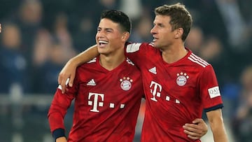 James y M&uuml;ller, jugadores del Bayern M&uacute;nich