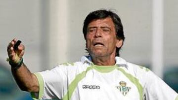 <b>COMPARECENCIA VOLUNTARIA. </b>Paco Chaparro habló con la prensa a petición propia para analizar temas de actualidad del equipo verdiblanco como los nuevos fichajes.