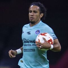 Camilo Sanvezzo: "Querétaro no me quiso vender a Cruz Azul"