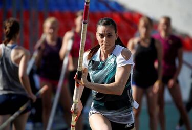 Clean Russian athletes cleared to compete at Rio Olympics