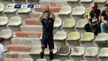 ¿La mejor celebración? Marcó un gol y fue a aplaudirse a sí mismo