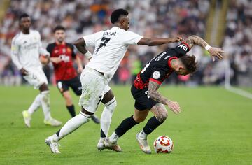 El 7 del Real Madrid y el 23 del Mallorca protagonizaron momentos alta tensión en el encuentro.