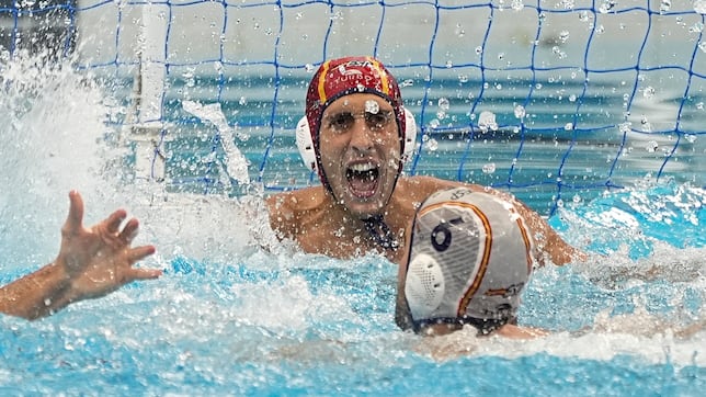 Un ciclón arrasa a Montenegro: los chicos, también a semifinales